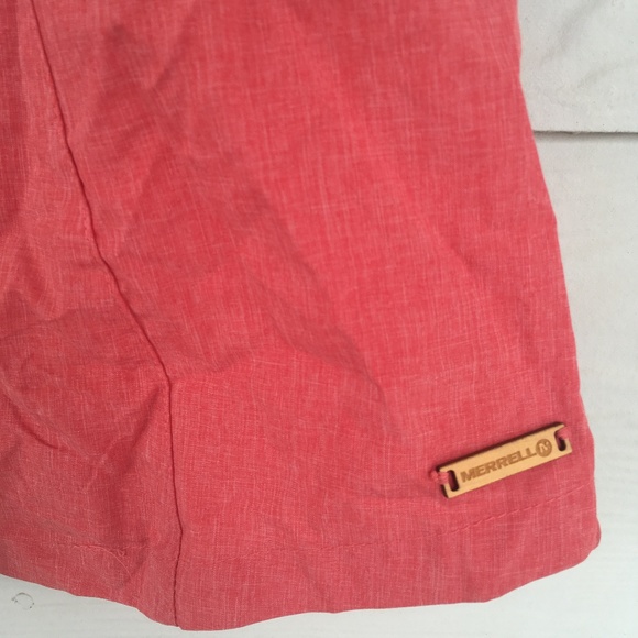 NWT Merrell Coral Button Down Top - Picture 3 of 5